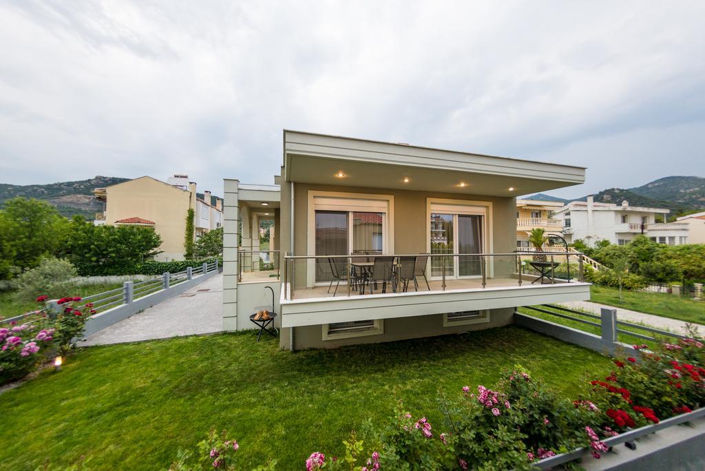 Ammos Luxury Villas - Villa III Nea Iraklitsa Exterior photo
